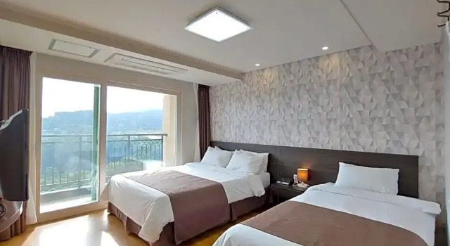 Семейный люкс Jeju Lavender Hotel