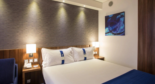Двухместный номер Standard Holiday Inn Express Lisbon Alfragide by IHG