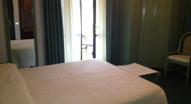 Двухместный номер Standard с балконом Hotel Sonia