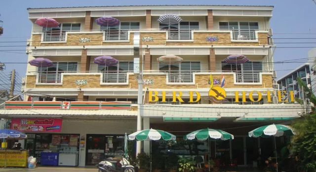 Bird Hotel