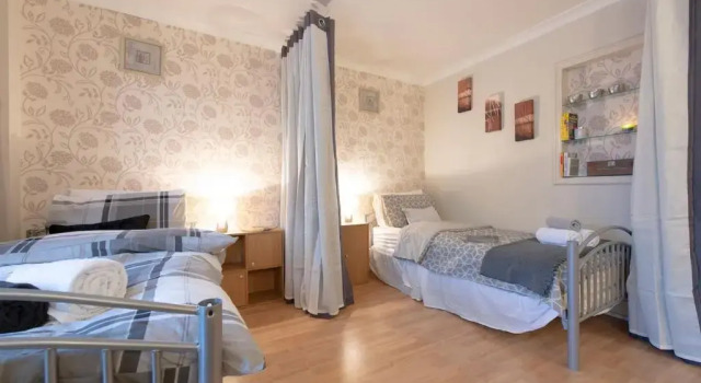 Oasis 77, Забронировать Отель Отели Большого Лондона с парковкой, Парковка