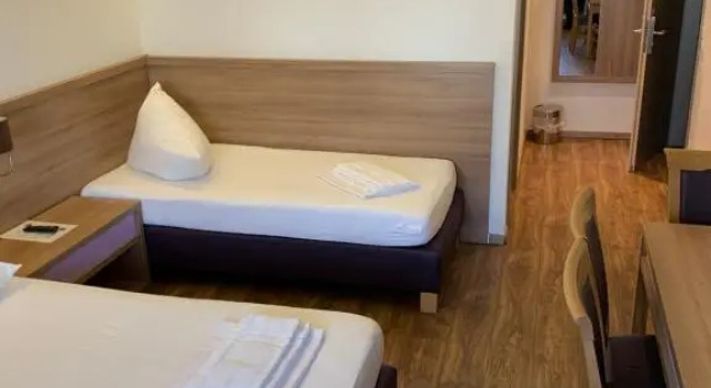 Трёхместный номер Comfort Slamba Hostel
