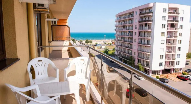 Апартаменты Summerland Sea View Apartment