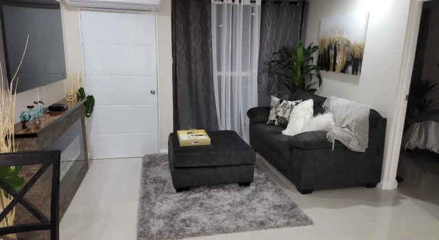 Апартаменты Bayfront Villas and Apt