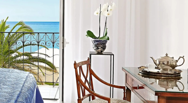 Вилла с собственным бассейном Beach с 3 комнатами Курорт Caramel, A Grecotel Resort to Live