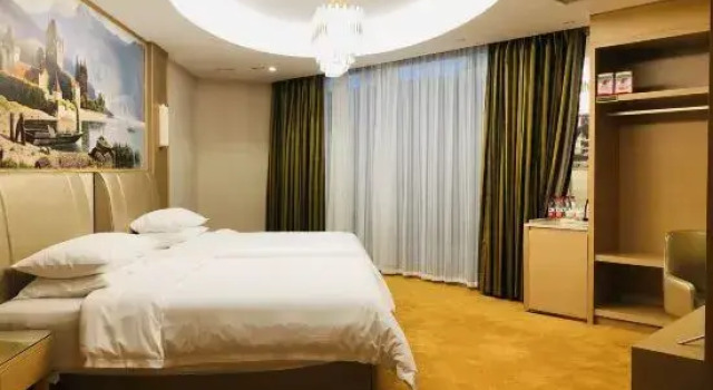 Семейный люкс Executive Vienna International Hotel (Jiujiang International Automobile City, Development Zone Management Comm