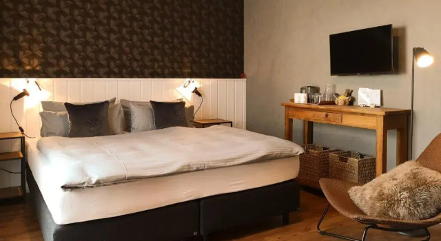 Двухместный номер Standard с балконом и с видом на улицу Dreimäderlhaus - Das vegetarische Boutique Hotel