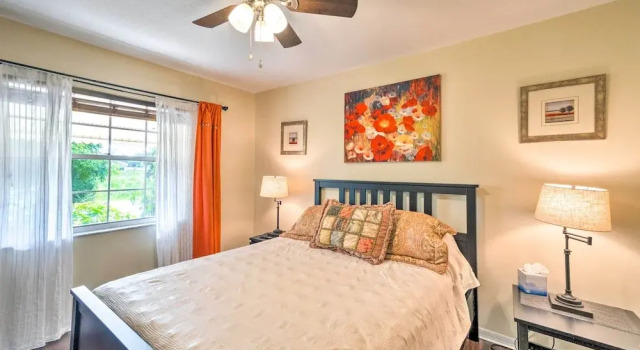 North Port Garden Home: Florida Room, Lanai!, Prenota Hotel North Port Florida