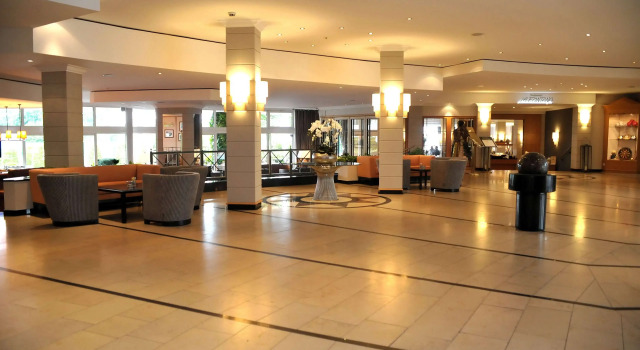 Court Hotel