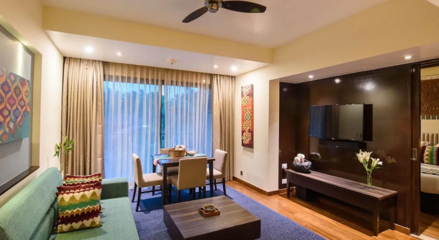 Двухместный люкс Prestige с балконом Novotel Goa Resort & Spa Candolim
