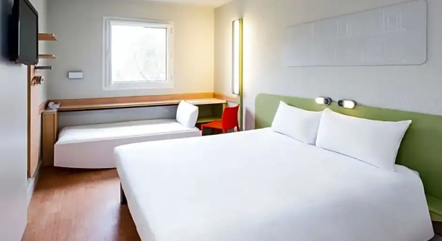 Номер Standard Ibis Budget Barcelona Sant Andreu De La Barca