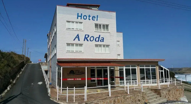 Hotel A Roda, 예약 호텔 발도비노 Altas Estuary