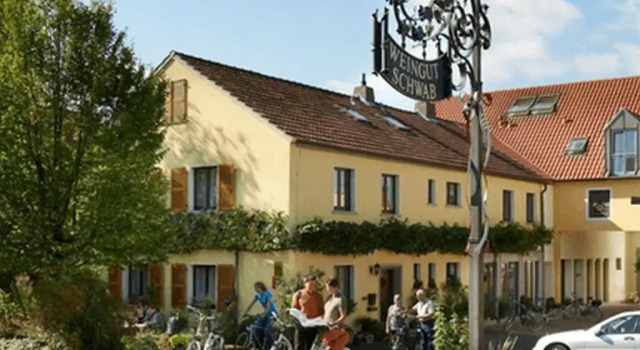 Pension Weingut Schwab, Rezervasyon Misafirhane Thuengersheim Lower Franconia