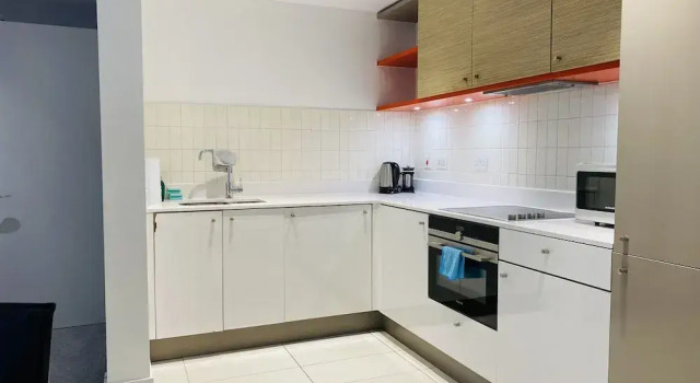 Апартаменты Charming 1-bed Apartment in London