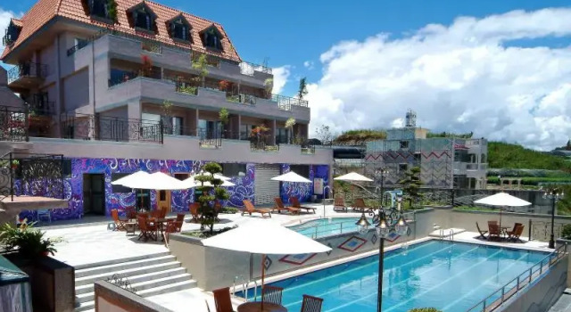 Двухместный люкс с видом на город Chun Jing Hillview Villa