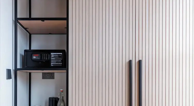 Трёхместный семейный номер Standard с балконом Rosemay Boutique Hotel Near Heathrow Airport