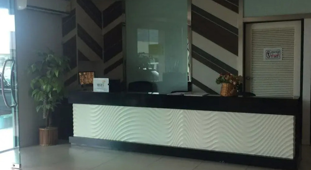 Phuket - Phanason city condo, Забронировать Отель Отели острова Пхукета с бассейном, Бассейн