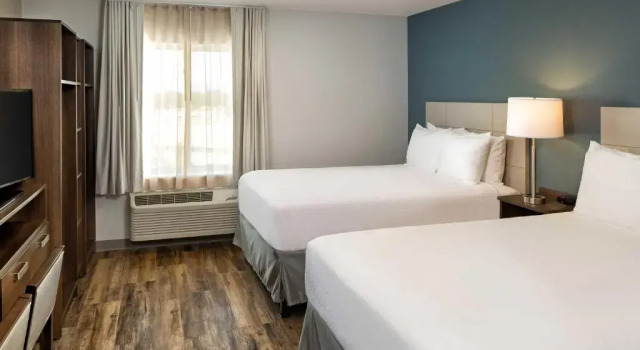 Четырёхместная студия Woodspring Suites Houston IAH Airport