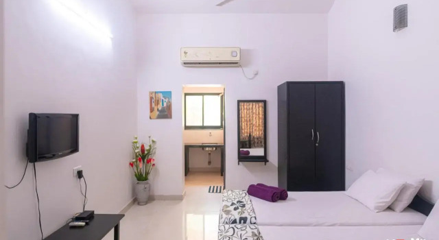 Henmil Anjuna, Boek Hotel Anjuna Noord-Goa