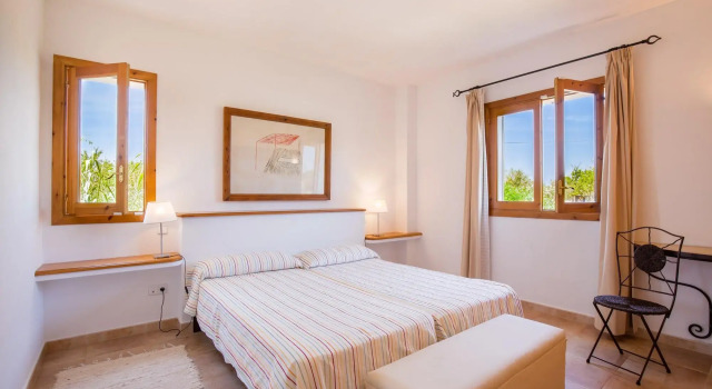Xemarri, Varaa Hotelli Santanyi Mallorca