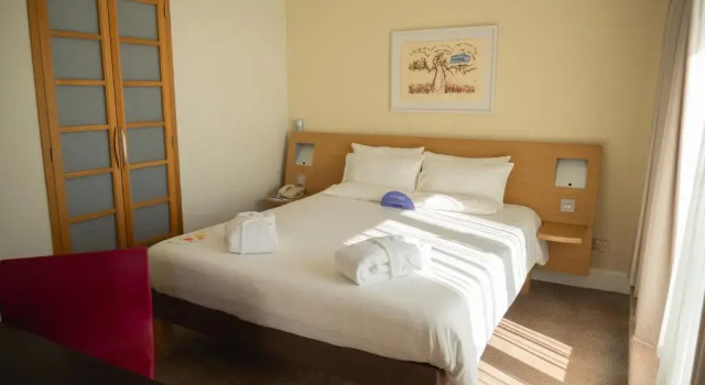 Номер Executive Novotel Cardiff Centre