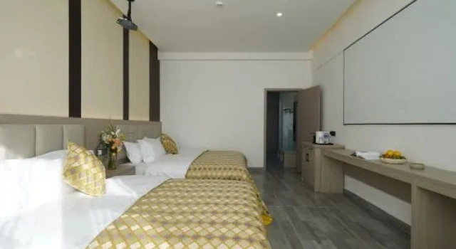 Люкс Lijiang Ancient City Urban Scenic Hotel
