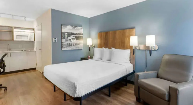 Extended Stay America Suites - San Jose - Milpitas - McCarthy Ranch, Забронировать Отель Сан-Хосе 