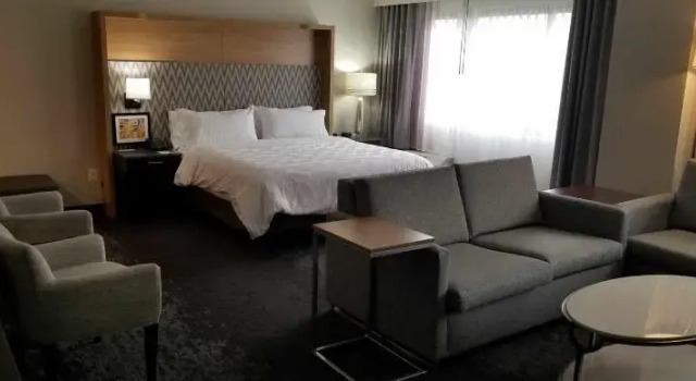 Люкс с 2 комнатами Holiday Inn Washington-College Pk I-95