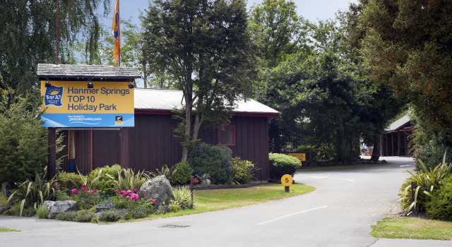 Hanmer Springs TOP 10 Holiday Park, Забронировать Отель Ханмер-Спрингс Mt Lyford
