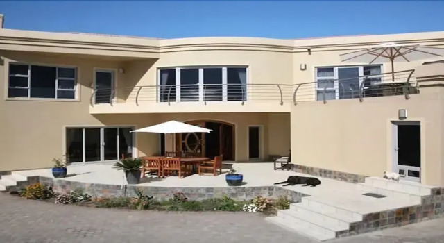 Royal Benguela Guesthouse