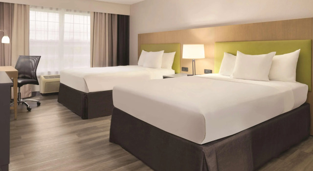 Country Inn & Suites by Radisson, Cedar Falls, IA