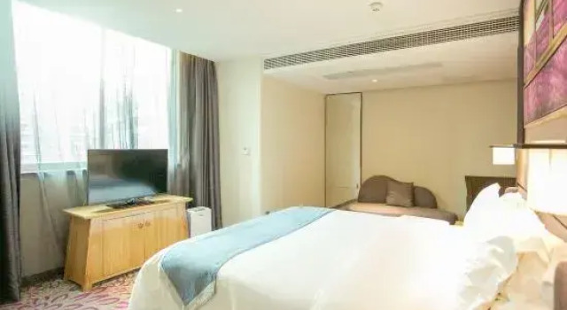 Люкс Deluxe Lavande Hotel Guangzhou Railway East