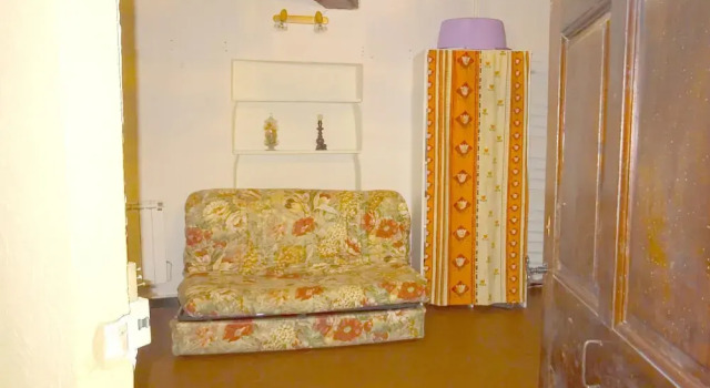 House With 2 Bedrooms in Monieux, With Wonderful Mountain View and Fur