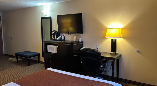 Travelodge by Wyndham Valleyview AB, Rezerwuj Hotel Valleyview Northern Alberta