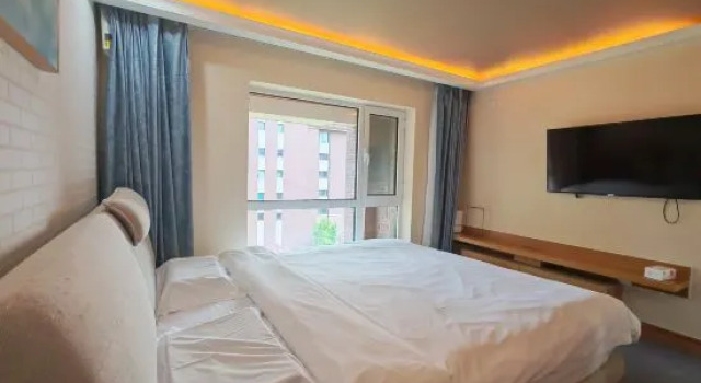 Люкс Дуплекс с балконом Xiadonglai Apartment (Cuiyun Mountain Galaxy Ski Resort)