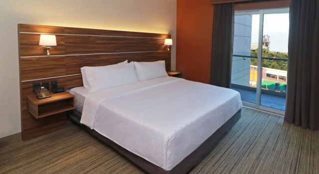 Двухместный люкс Holiday Inn Express - Monterrey - Fundidora by IHG