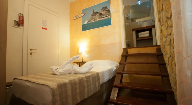 Boutique Hotel Novecento, Забронировать Бутик-отель Специя Итальянская Ривьера