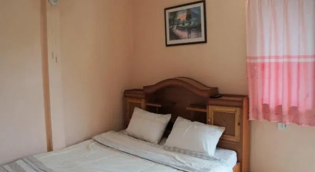 Khankluay Resort, Забронировать Курортный отель Чом Пхра Сурин