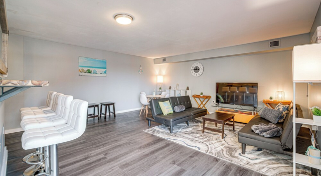 Walk to Casino: Condo w/ Balcony in Atlantic City!, Забронировать Апартаменты/квартира Апартаменты Атлантик-Сити, рядом с Казино Ocean Resort, Апартаменты/квартира