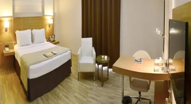 Двухместный номер Standard Anemon Grand Adana Otel