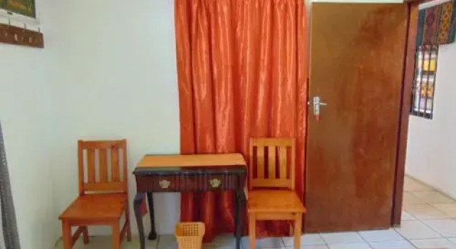 Airport Beach Backpackers, Buchen Sie Hotel Westbrook Inanda