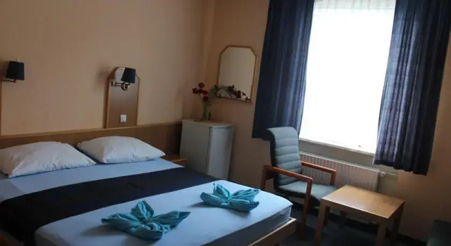 Am Rathaus, Prenota Hotel Gütersloh Renania Settentrionale-Vestfalia