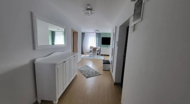 Bibis Apartments, Rezerwuj Apartament Hotele w Nehoiasu z parkingiem, Parking