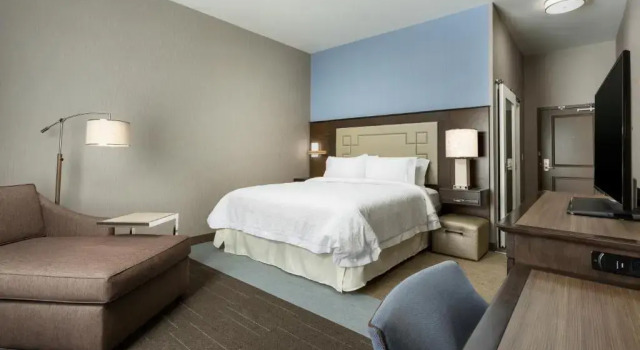 Номер Standard с видом на реку Hampton Inn & Suites - Napa, CA