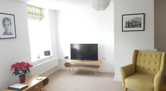 Апартаменты Warwick Market Place Apartment