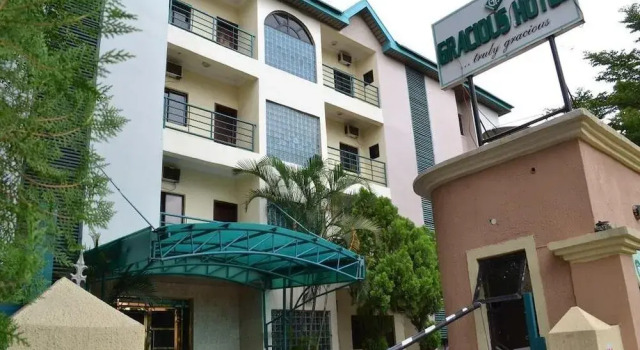 Gracious Hotel, Book Hotel Hoteller i Abuja med pool, Swimmingpool
