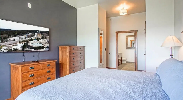Soaring Eagle #403: 2 Bedrooms, 2 Full Baths