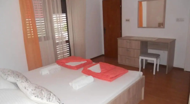 Ivo - With Terrace - A1, Prenota Hotel Hotel a Isole Quarnerine con parcheggio, Parcheggio