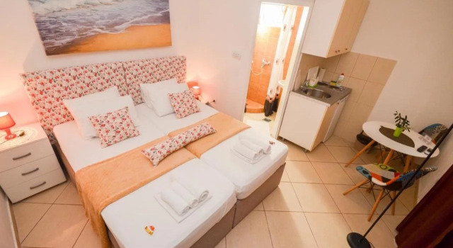 Apartments Tea Kotor