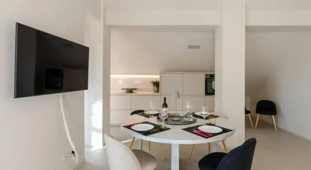 Flat 4 Bedrooms 2 Bathrooms - Genoa